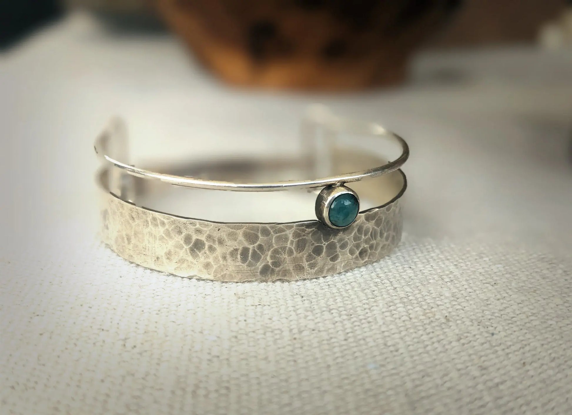 Danaë Cuff Mena.K Jewelry